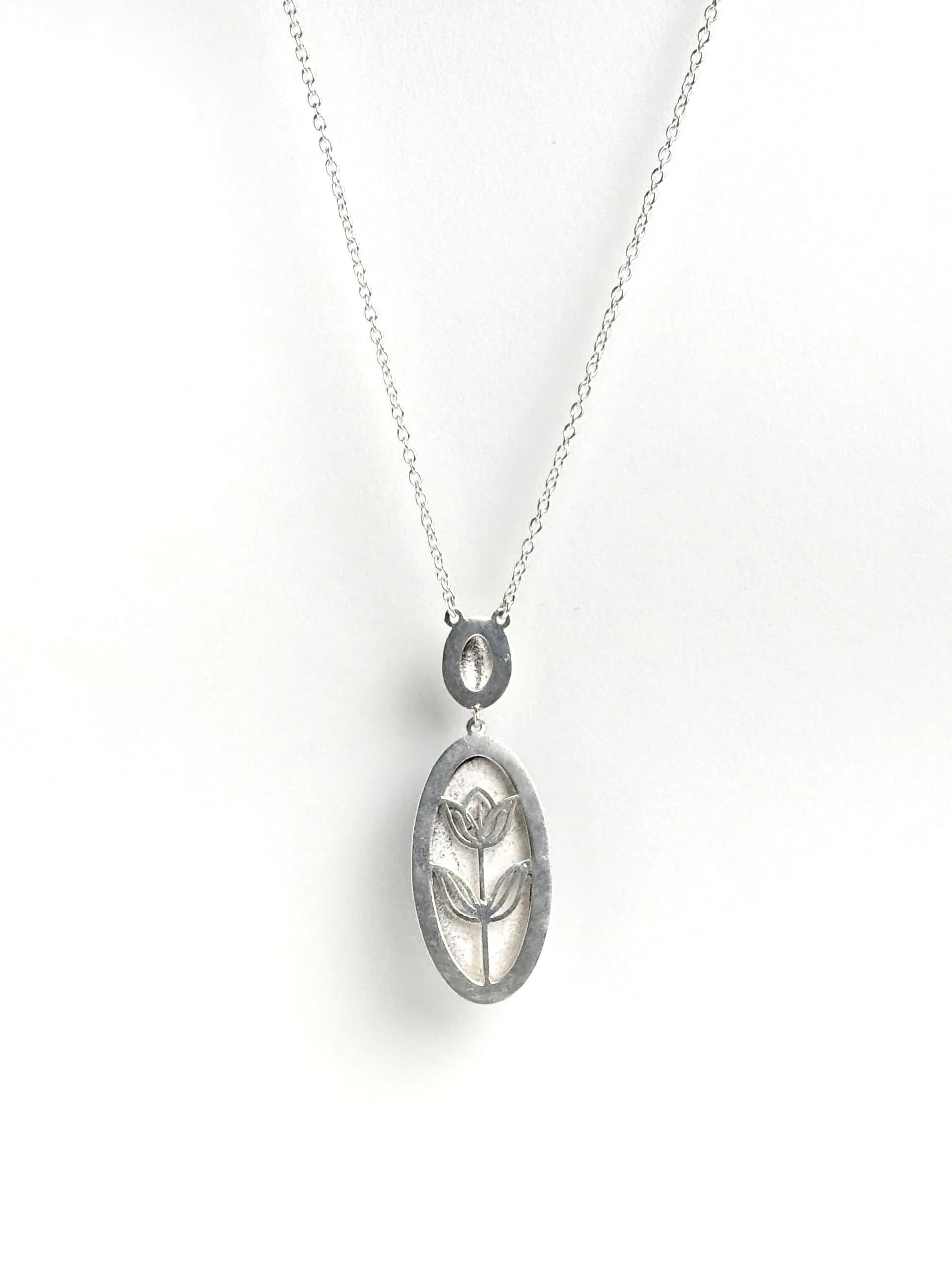 Azure necklace
